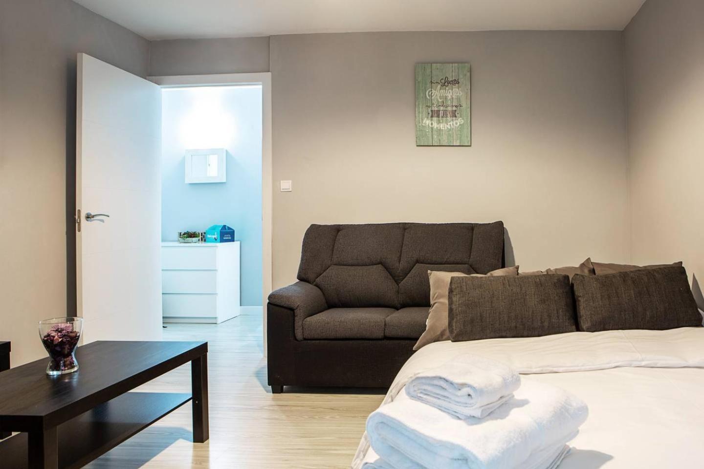 Lovely 3 Bedroom Apartment Next To Fuencarral Madrid Eksteriør bilde